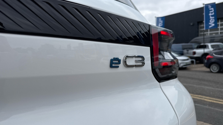 Citroen C3 83kW Plus 44kWh 5dr Auto Electric Hatchback